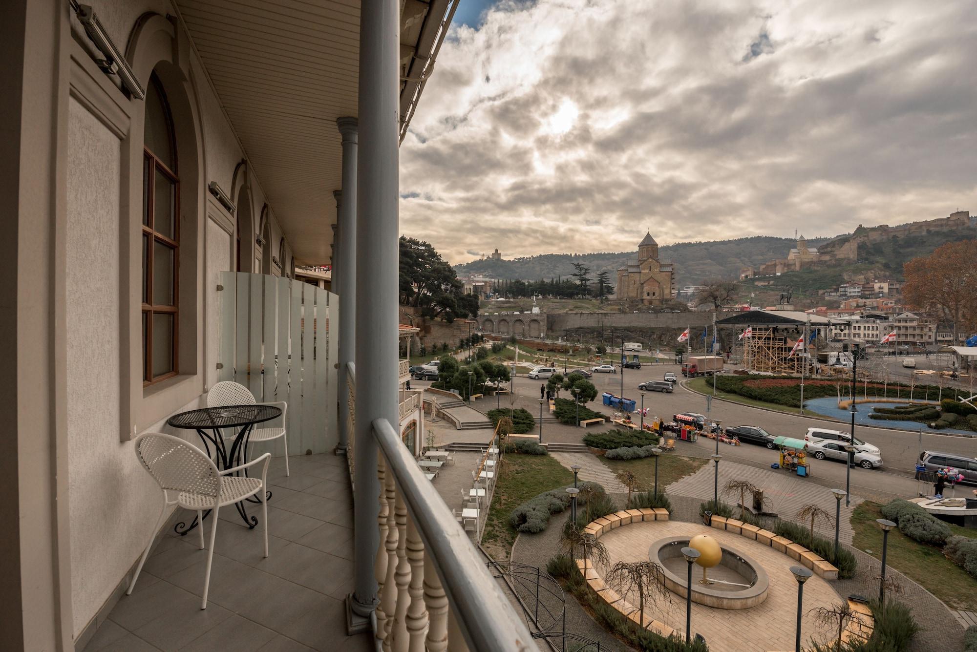 Hotel Rikhe Monika Tbilisi Exterior foto